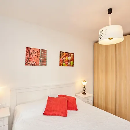 Paraiso En Cala Llobeta Apartment Calafat